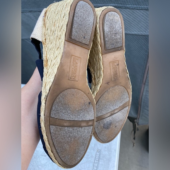 LAUREN RALPH LAUREN Espadrille Wedges. - Picture 3 of 4